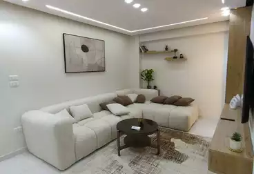 Furnished Apartment For sale - 3 rooms - floor 9