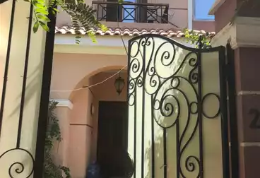 Town House For sale - 4 rooms