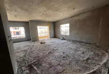 Apartments For sale - 3 rooms - floor 1