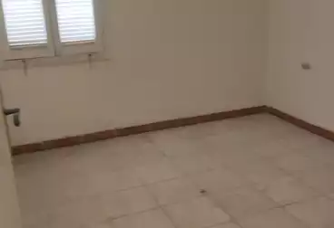 Apartments For sale - 3 rooms - floor 1