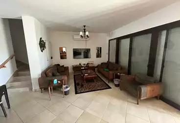فيلا منفصلة للبيع - 3 غرف