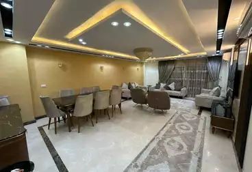 شقق مفروشة للبيع - 3 غرف - بالدور 2
