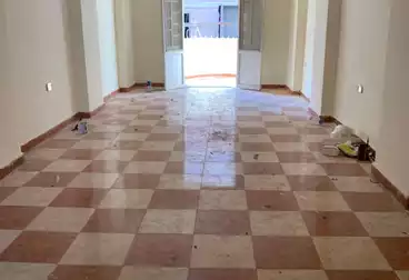 Apartments For rent - 3 rooms - floor 8