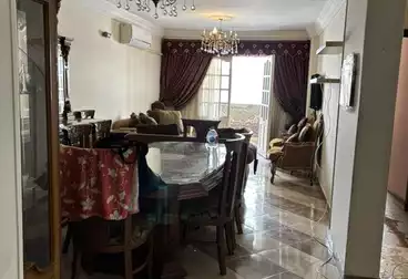 عقارات للبيع - 2 غرف - بالدور 11