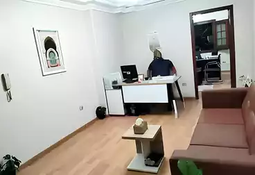 إداري للإيجار - 1 غرف - بالدور 0