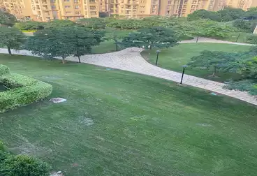 Apartments For sale - 3 rooms - floor 4