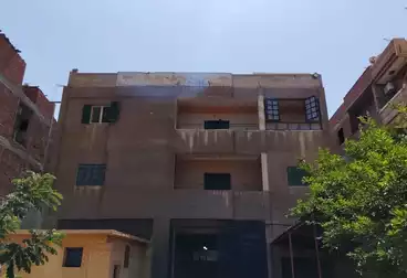 Building For sale - 10 rooms