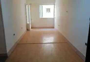 Apartments For sale - 2 rooms - floor 1