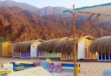 أراضي للبيع