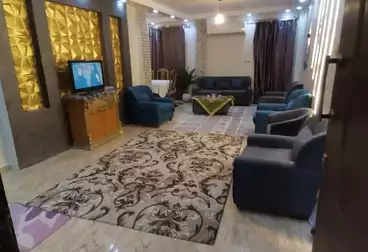 شقق مفروشة للبيع - 3 غرف - بالدور 8