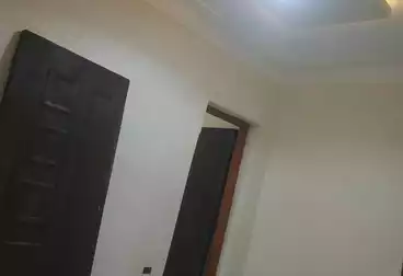 Building For sale - 6 rooms