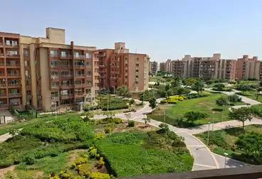 Apartments For sale - 3 rooms - floor 4