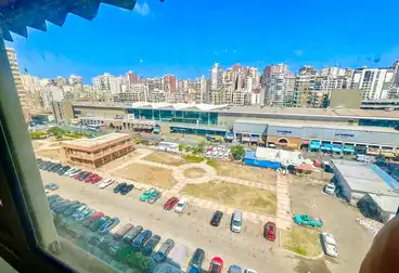 Apartments For sale - 2 rooms - floor 9