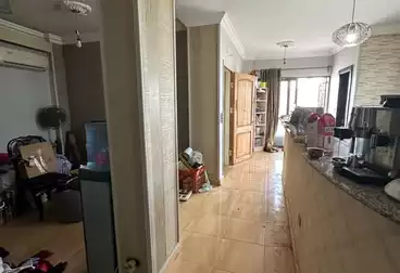 Apartments For sale - 2 rooms - floor 4
