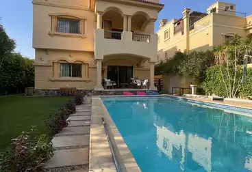 فيلا منفصلة للبيع - 5 غرف