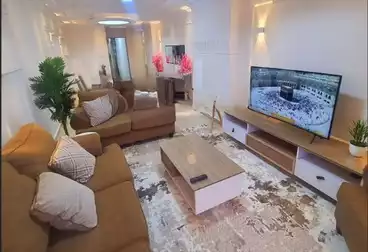 Furnished Apartment For sale - 3 rooms - floor 13