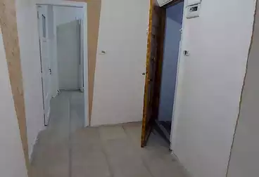 Apartments For sale - 2 rooms - floor 1