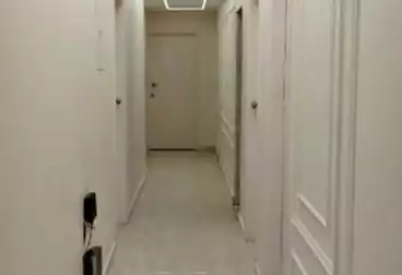 Apartments For sale - 2 rooms - floor 4