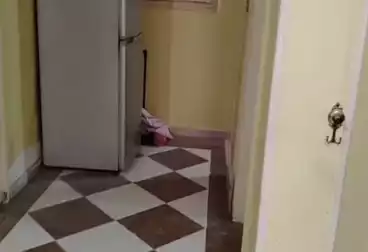 House / Home For sale - 4 rooms