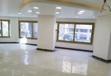 Administrative For rent - 10 rooms - floor 1