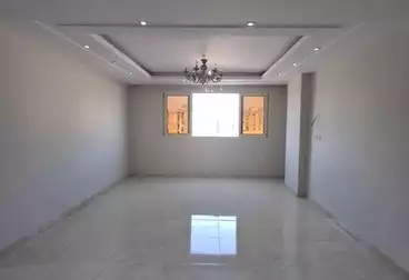 شقق للبيع - 3 غرف - بالدور 1