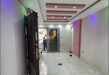 Apartments For sale - 2 rooms - floor 9