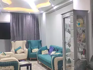 عقارات للبيع - 2 غرف - بالدور 8