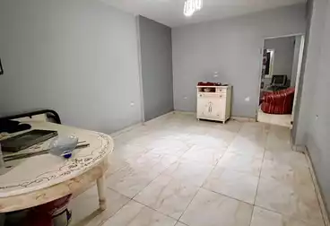 Apartments For rent - 2 rooms - floor 5