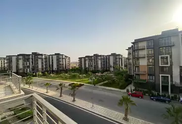 Apartments For rent - 3 rooms - floor 3
