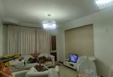 Apartments For sale - 3 rooms - floor 8