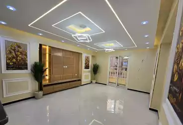 Apartments For sale - 3 rooms - floor 2