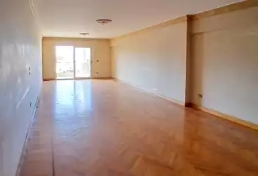 Apartments For sale - 4 rooms - floor 9