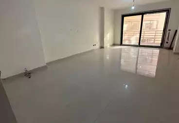 عقارات للبيع - 3 غرف - بالدور 8