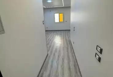 Apartments For rent - 3 rooms - floor 4