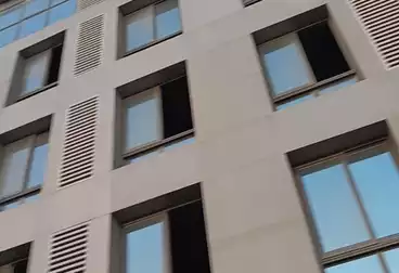 مول للبيع