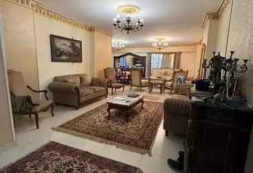 شقق للبيع - 3 غرف - بالدور 1