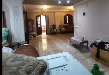 Apartments For sale - 3 rooms - floor 2
