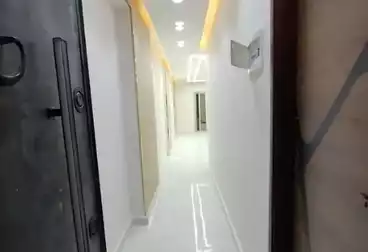 شقق للبيع - 3 غرف - بالدور 3