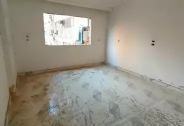 شقق للبيع - 3 غرف - بالدور 2