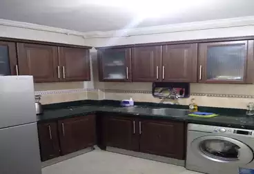 Apartments For sale - 2 rooms - floor 5