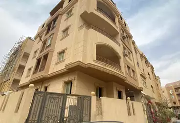 undefined undefined - 3 غرف - بالدور 0