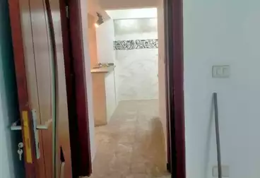 Apartments For sale - 2 rooms - floor 5