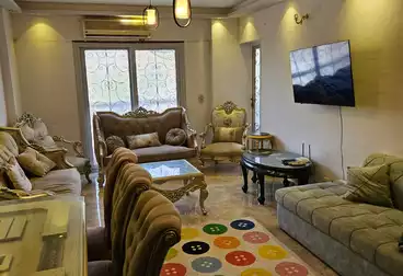 عقارات للإيجار - 3 غرف - بالدور 0