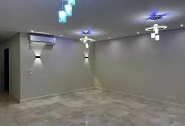 عقارات للإيجار - 3 غرف - بالدور 4