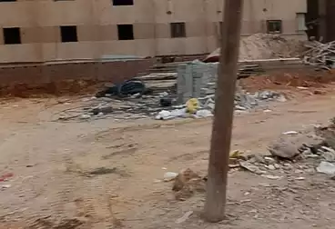 أرض تجارية للبيع