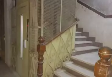 Apartments For sale - 2 rooms - floor 2