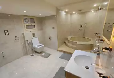 Apartments For rent - 4 rooms - floor 16