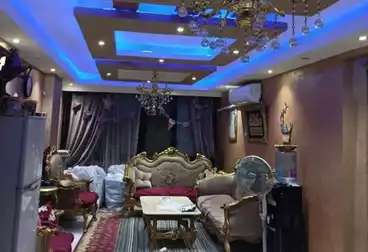 Apartments For sale - 2 rooms - floor 6