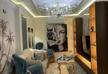 Furnished Apartment For sale - 3 rooms - floor 5