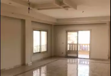 شقق للإيجار - 3 غرف - بالدور 4